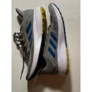 Adidas cloudfoam size 10.5 excellent used condition.